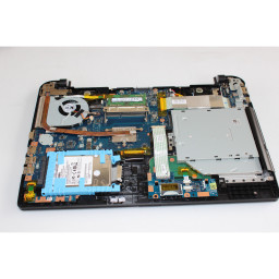 Замена корпуса задней панели Toshiba Satellite C55D-B5206